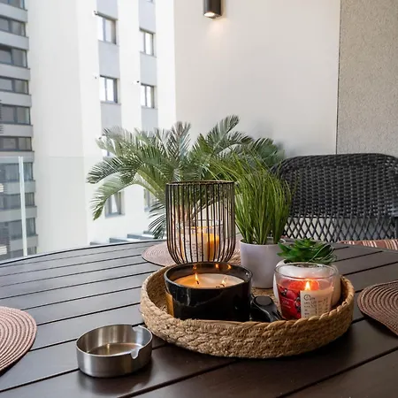 Apartment Mohost Sonia - Quiet Comfort Steps From Coresi